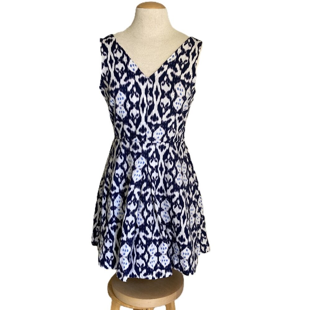 GAP Fit & Flare Dress, 100% Linen, Navy White Ikat Print. Sundress w Pockets
